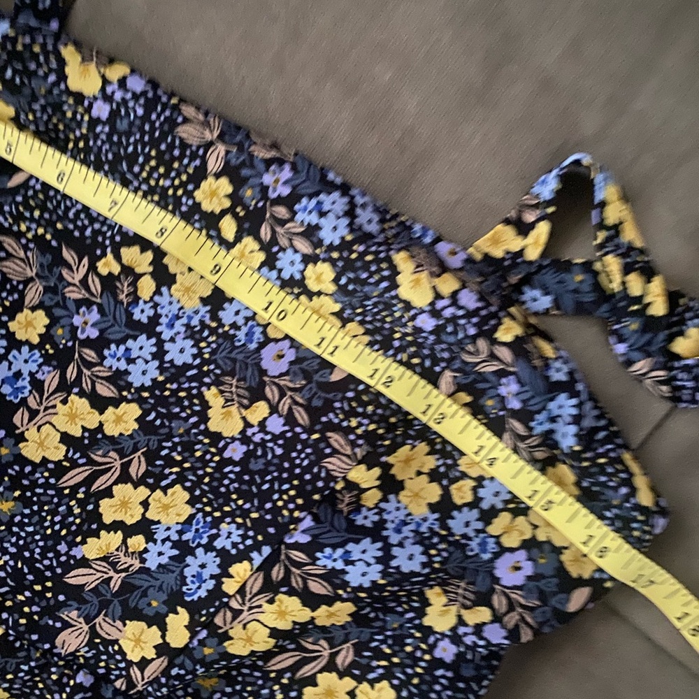 Floral Women's dress - Black and Yellow - Picture 4 of 6